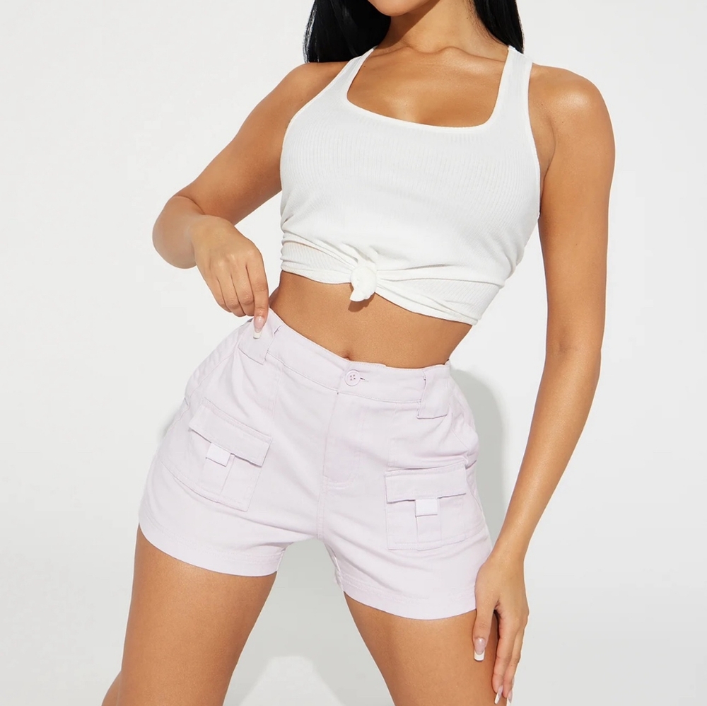 Fashion over light purple shorts